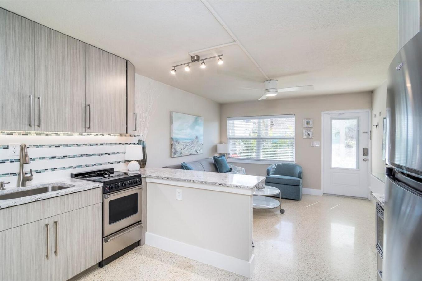 Boutique Vacation Rental Complex At Beach Cocoa Beach Exteriör bild