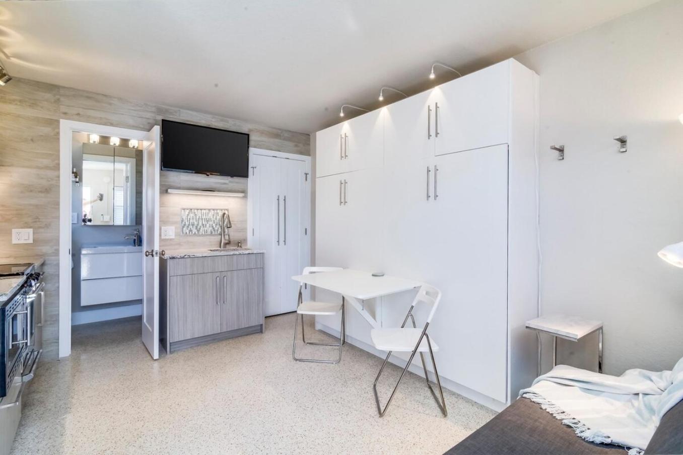 Boutique Vacation Rental Complex At Beach Cocoa Beach Exteriör bild