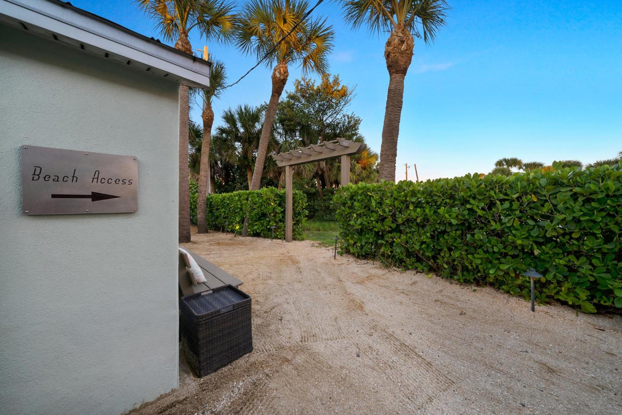 Boutique Vacation Rental Complex At Beach Cocoa Beach Exteriör bild